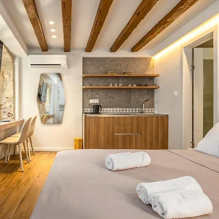 Diocletian's Centre Palace 4* ספליט